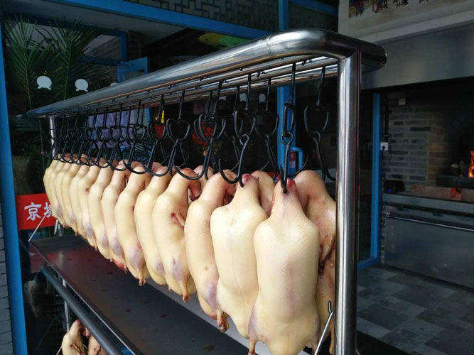 用晾鸭柜和传统晾鸭子的方式有什么区别 用晾鸭柜和传统晾鸭子的方式有什么区别